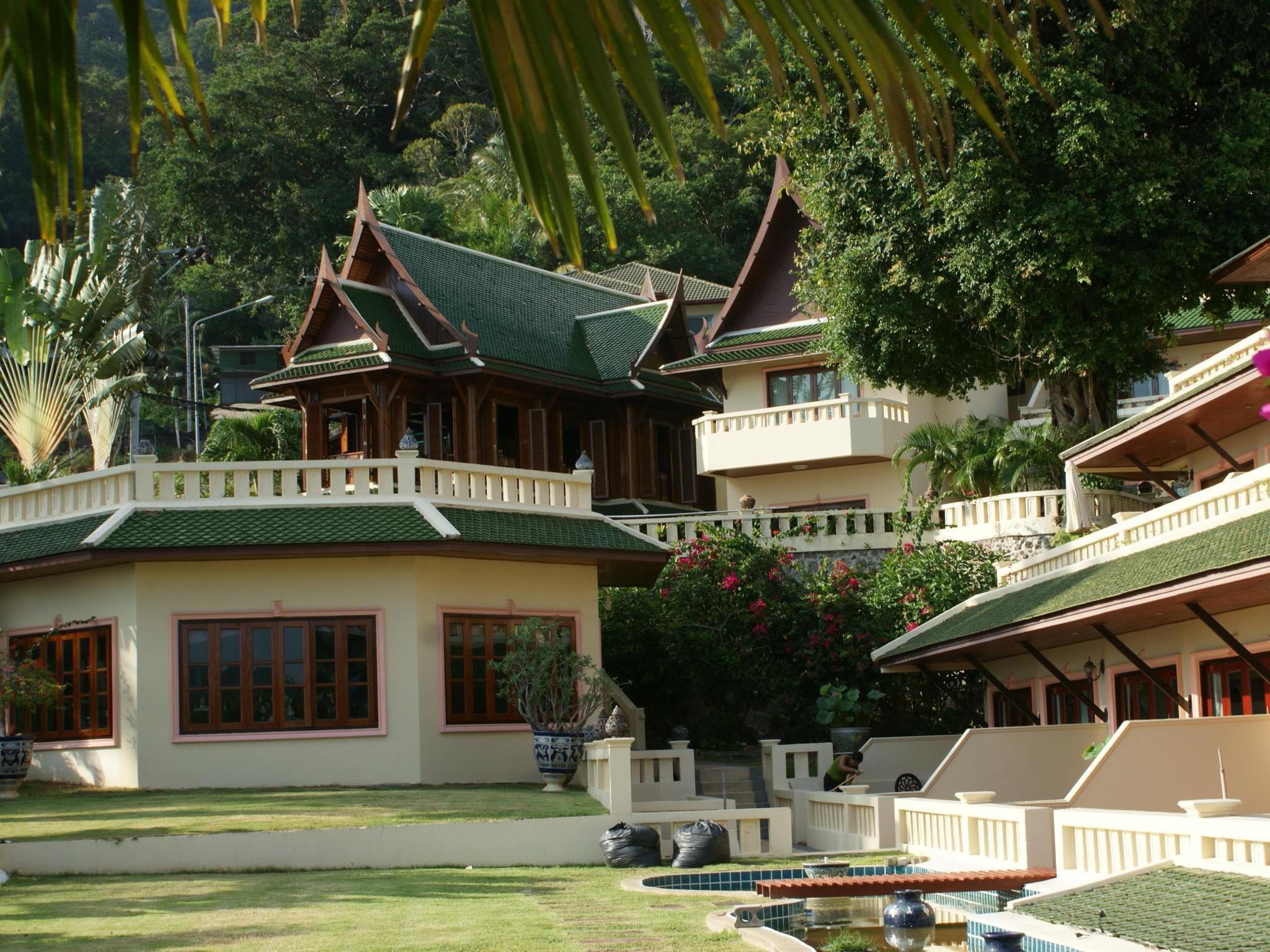 Prince Edouard Apartments & Resort