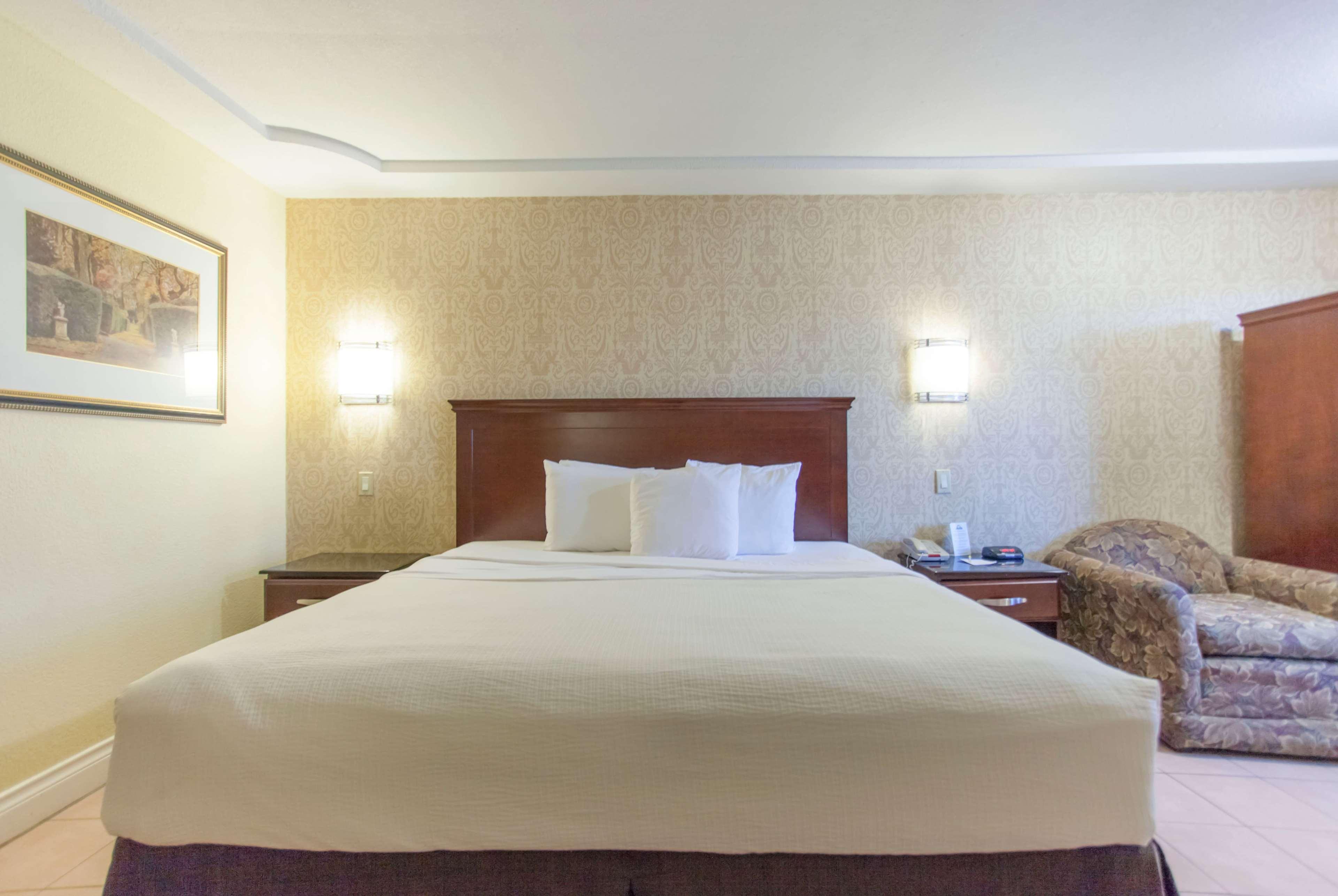Days Inn by Wyndham Shenandoah
