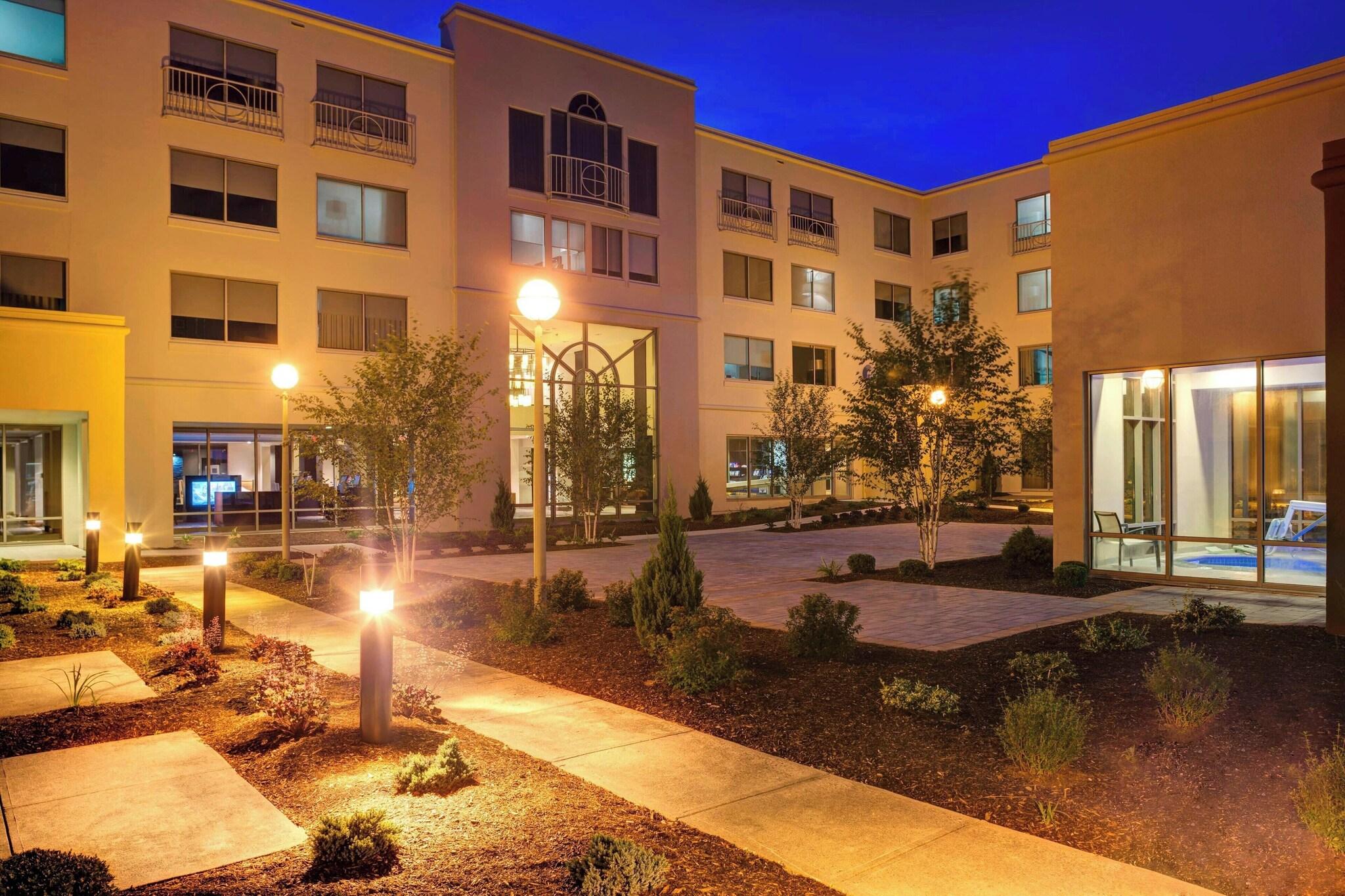 Sheraton Hartford South Hotel
