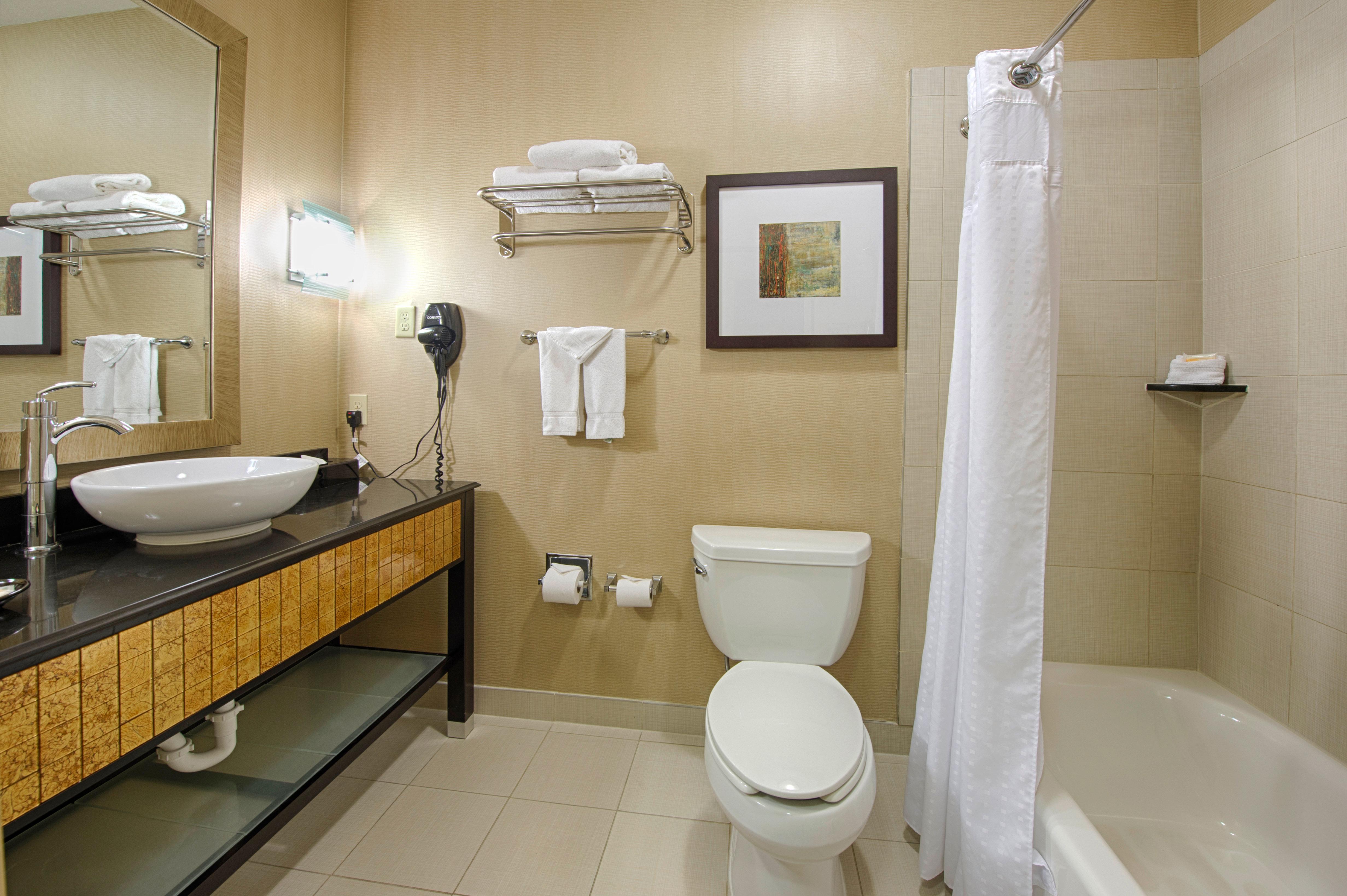 DoubleTree by Hilton Houston Westchase