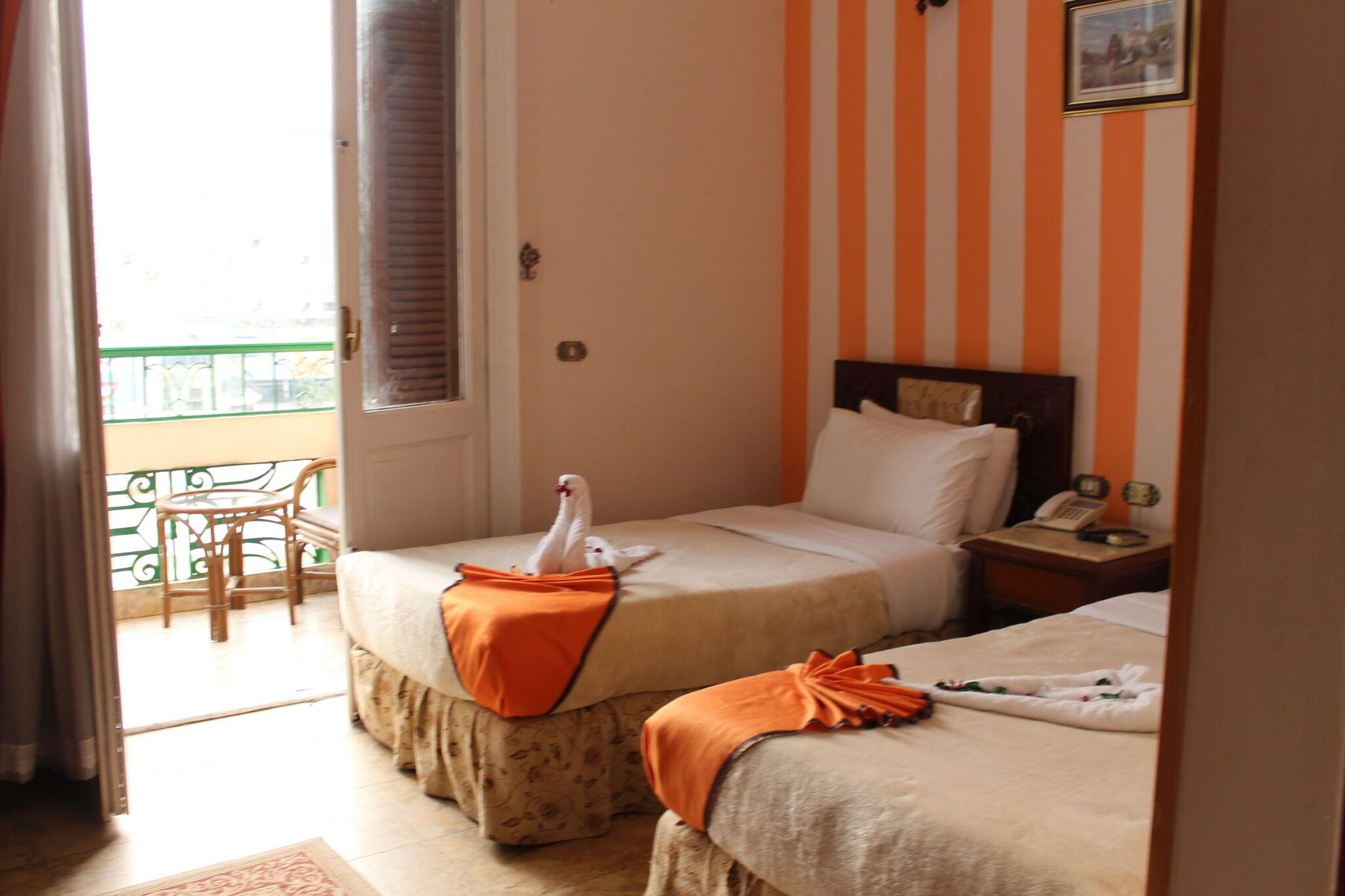 City View Hotel by null