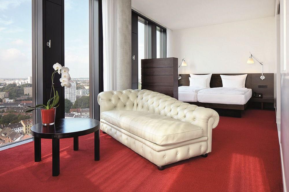 Empire Riverside Hotel Hamburg by null