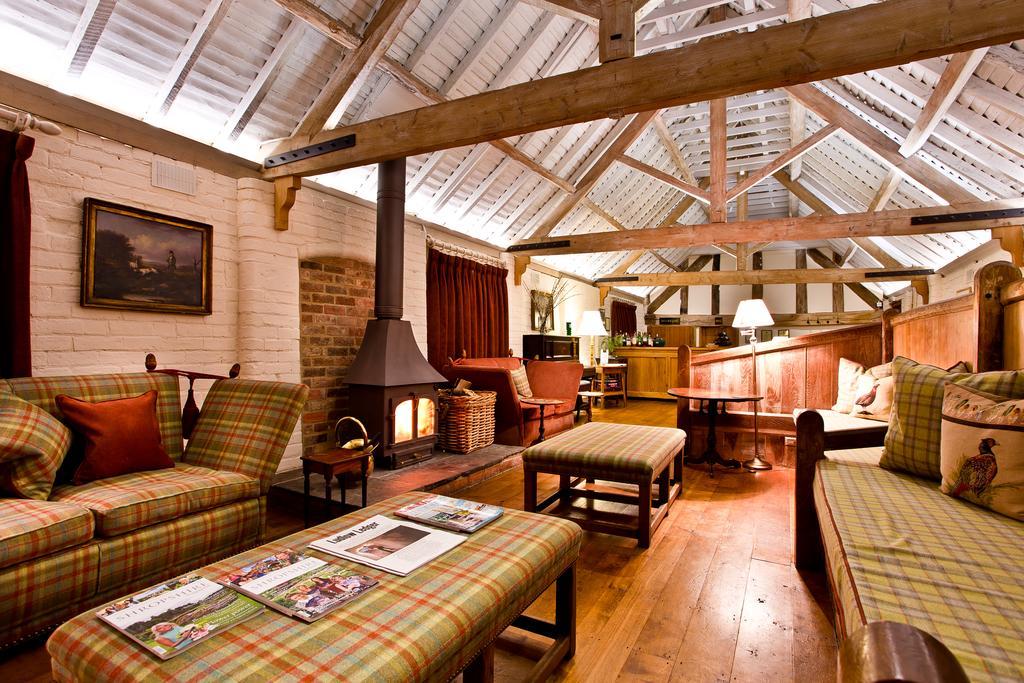 Old Downton Lodge