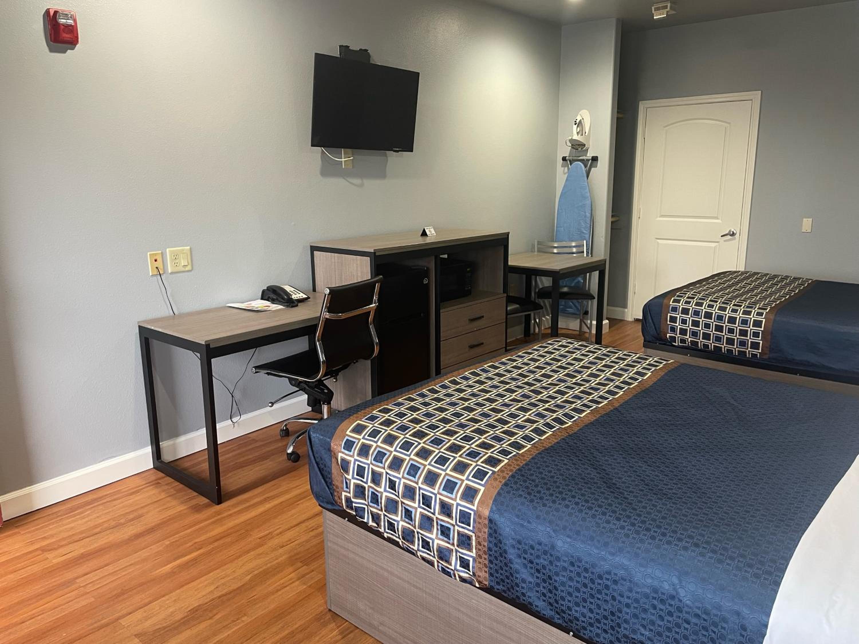 Palace Inn Baytown