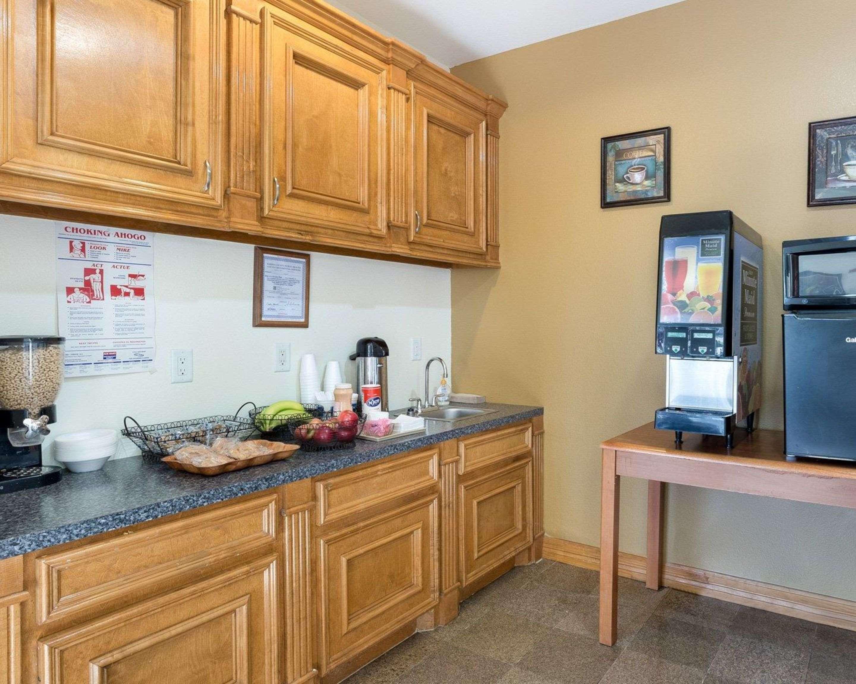 Rodeway Inn & Suites Humble
