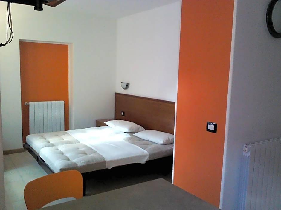 Residence Acero Rosso