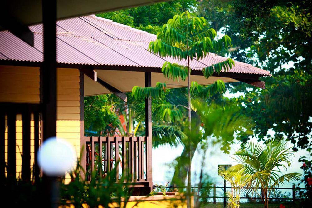 Pangkor Sandy Beach Resort, Manjung