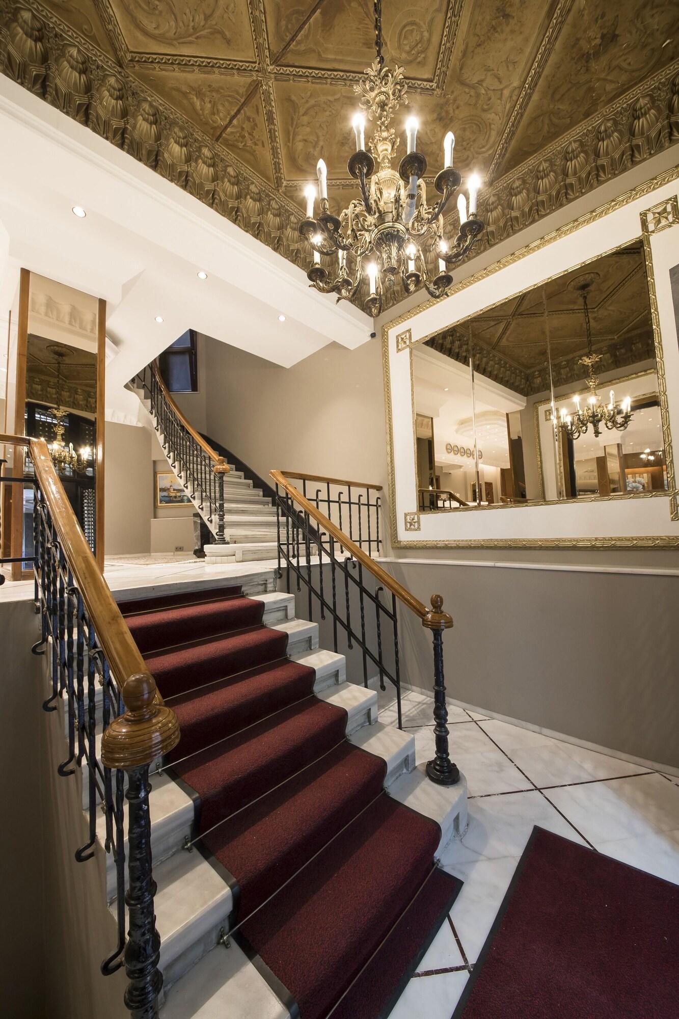 Vardar Palace - фото