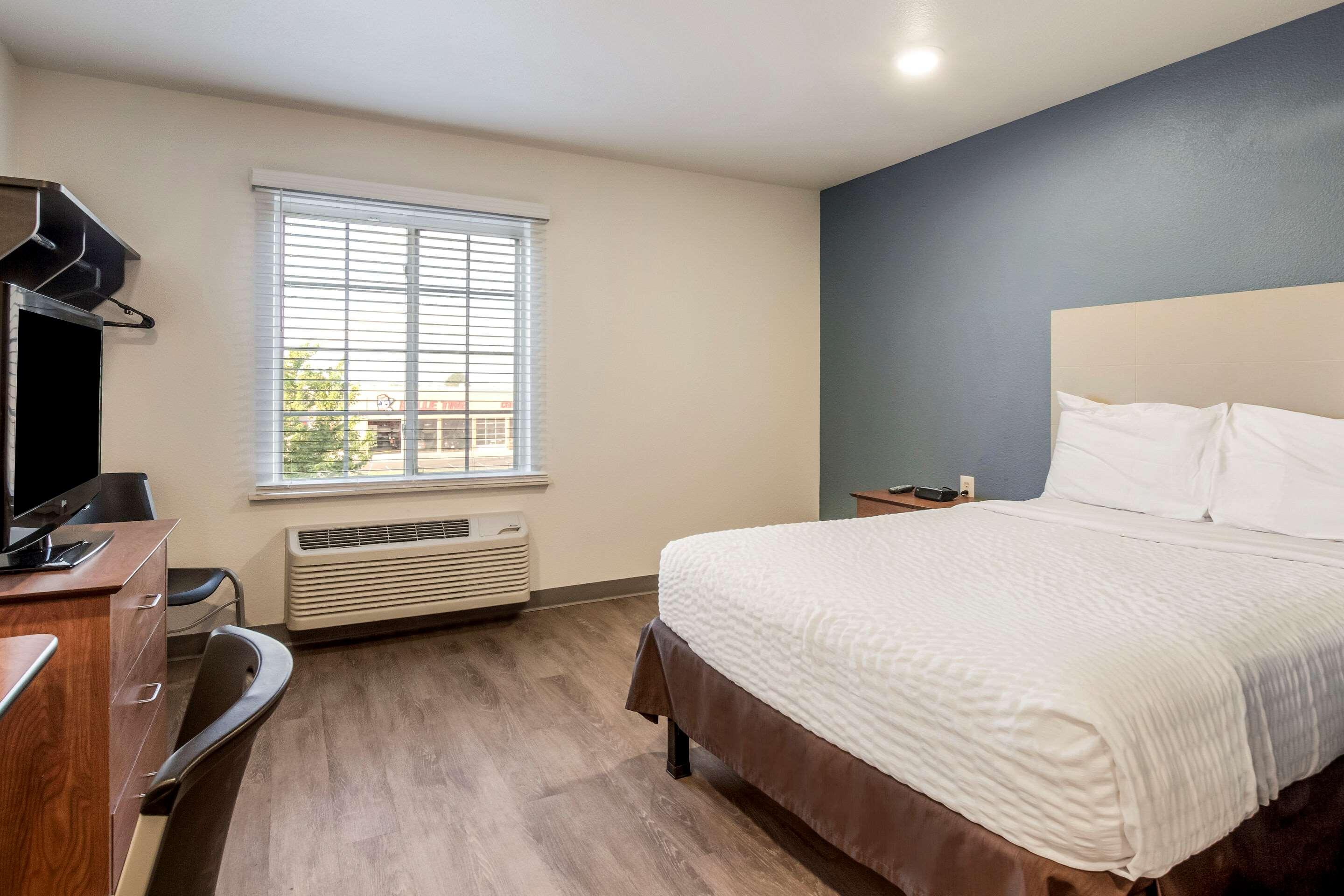 Woodspring Suites Indianapolis Lawrence