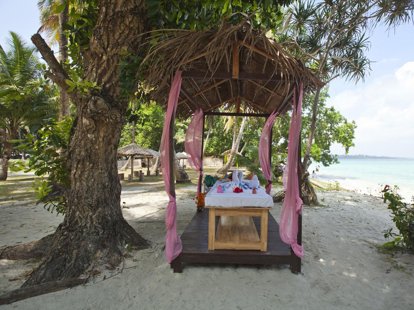 Symphony Palms Beach Resort And Spa by null