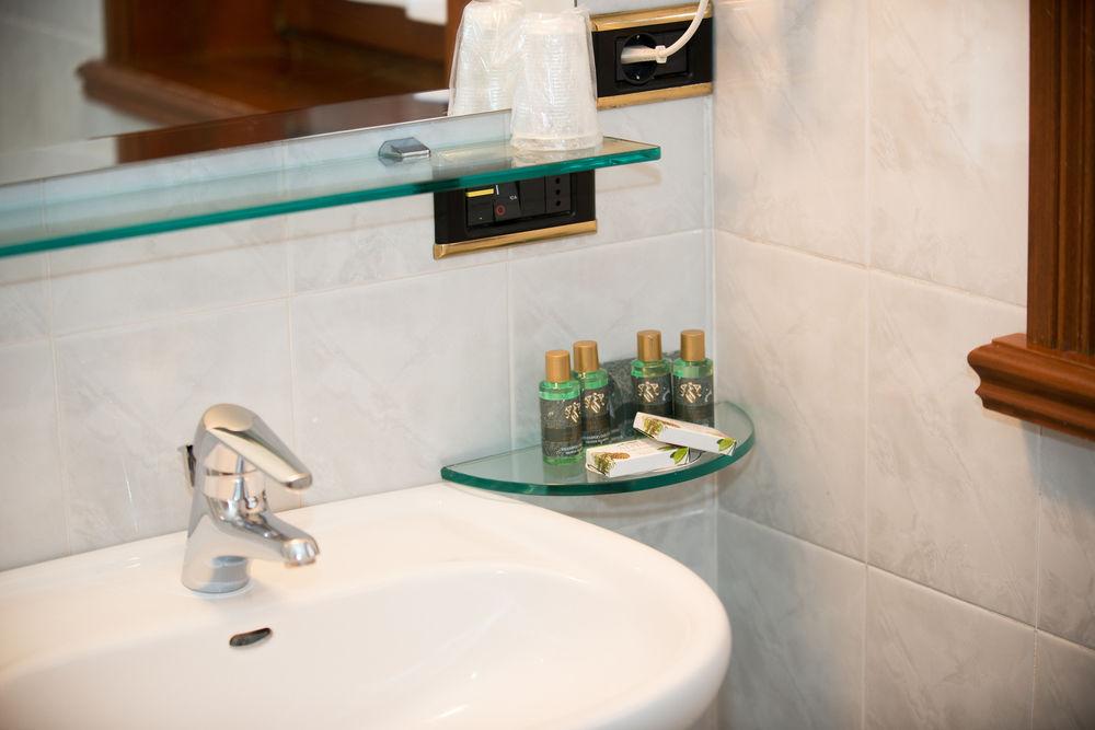 Hotel Francesin by null