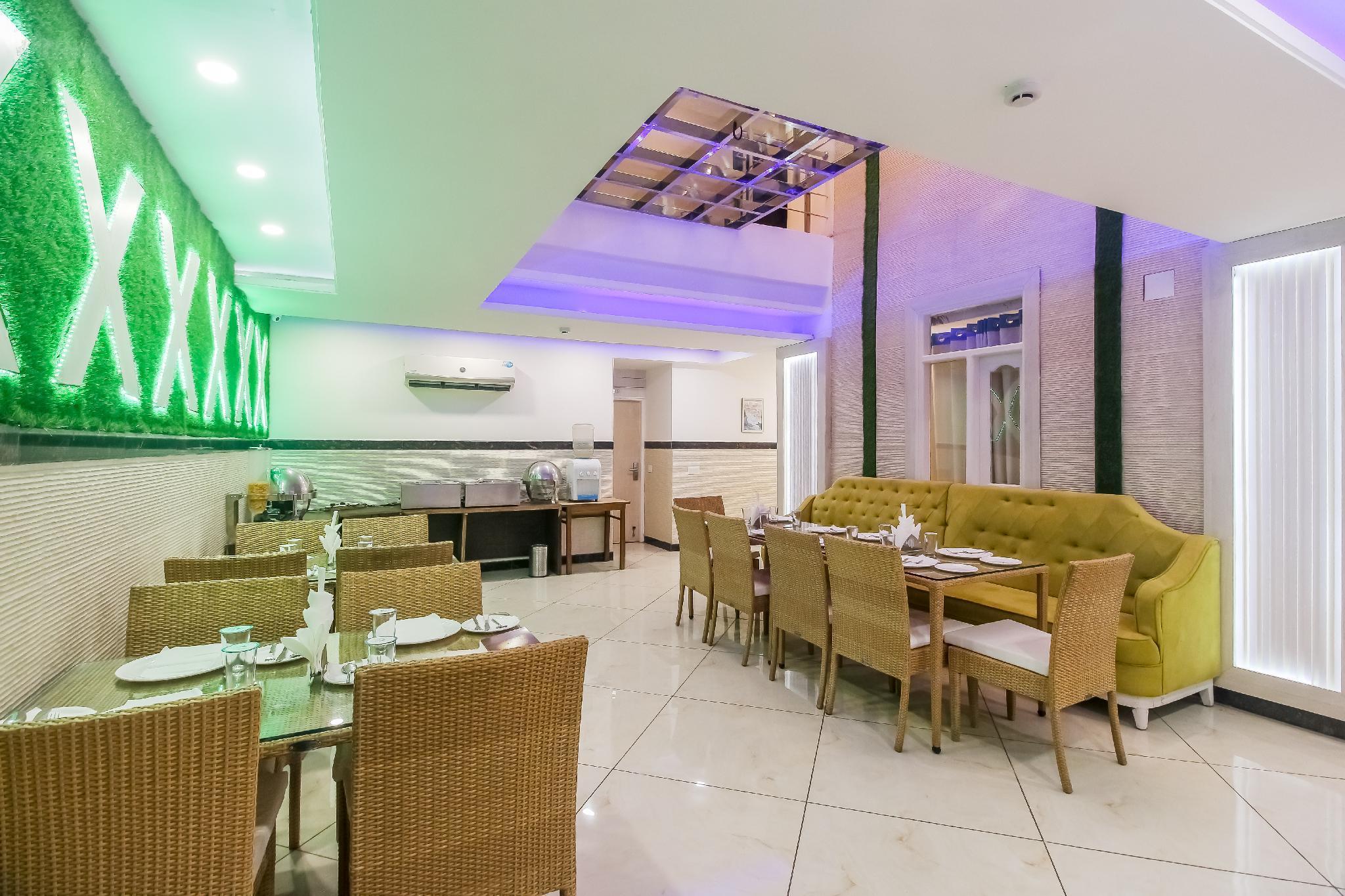 Diamond Plaza Hotel