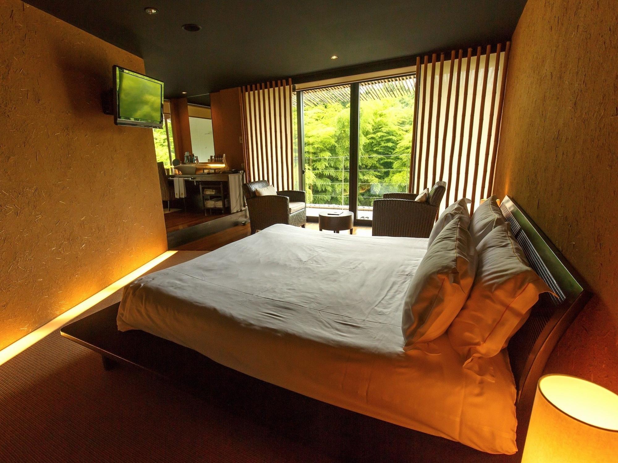 Kinnotake Sengokuhara by null