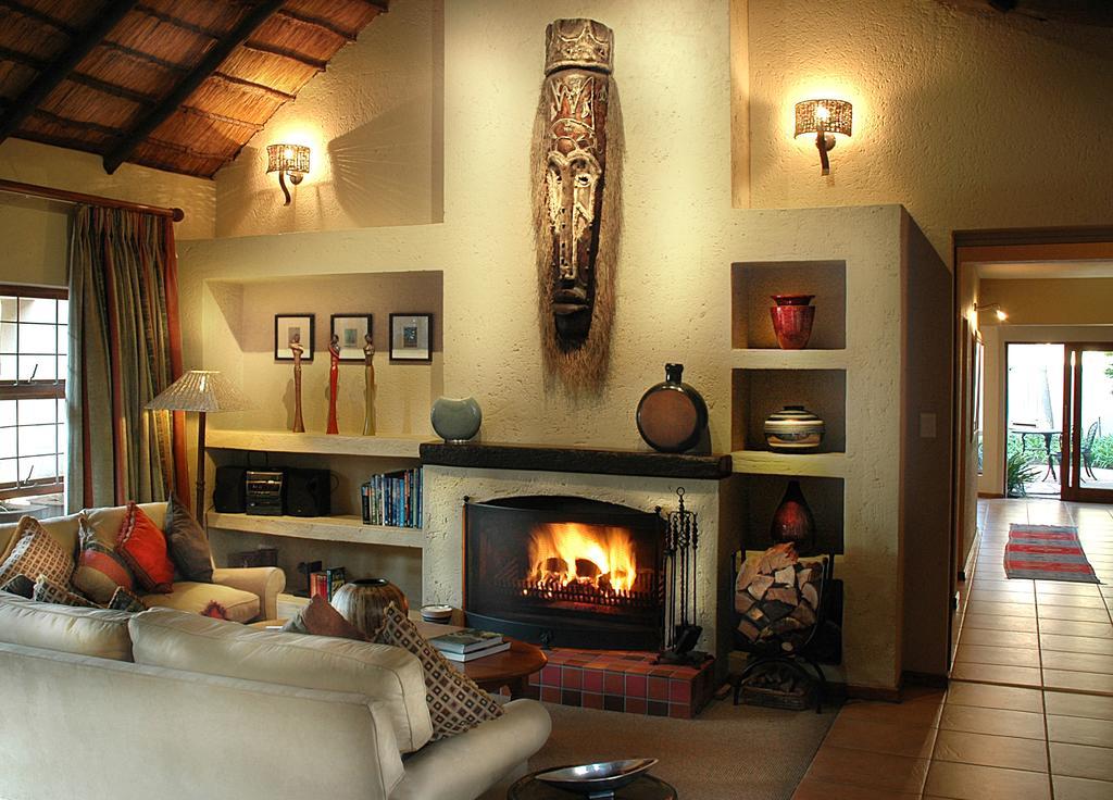Lourie Lodge