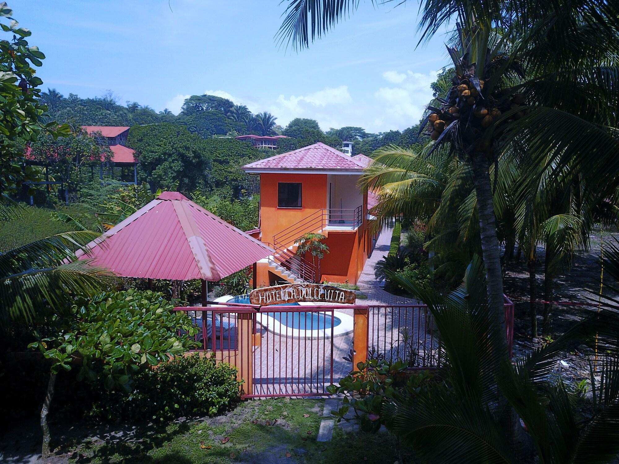 La Dolce Vita by null