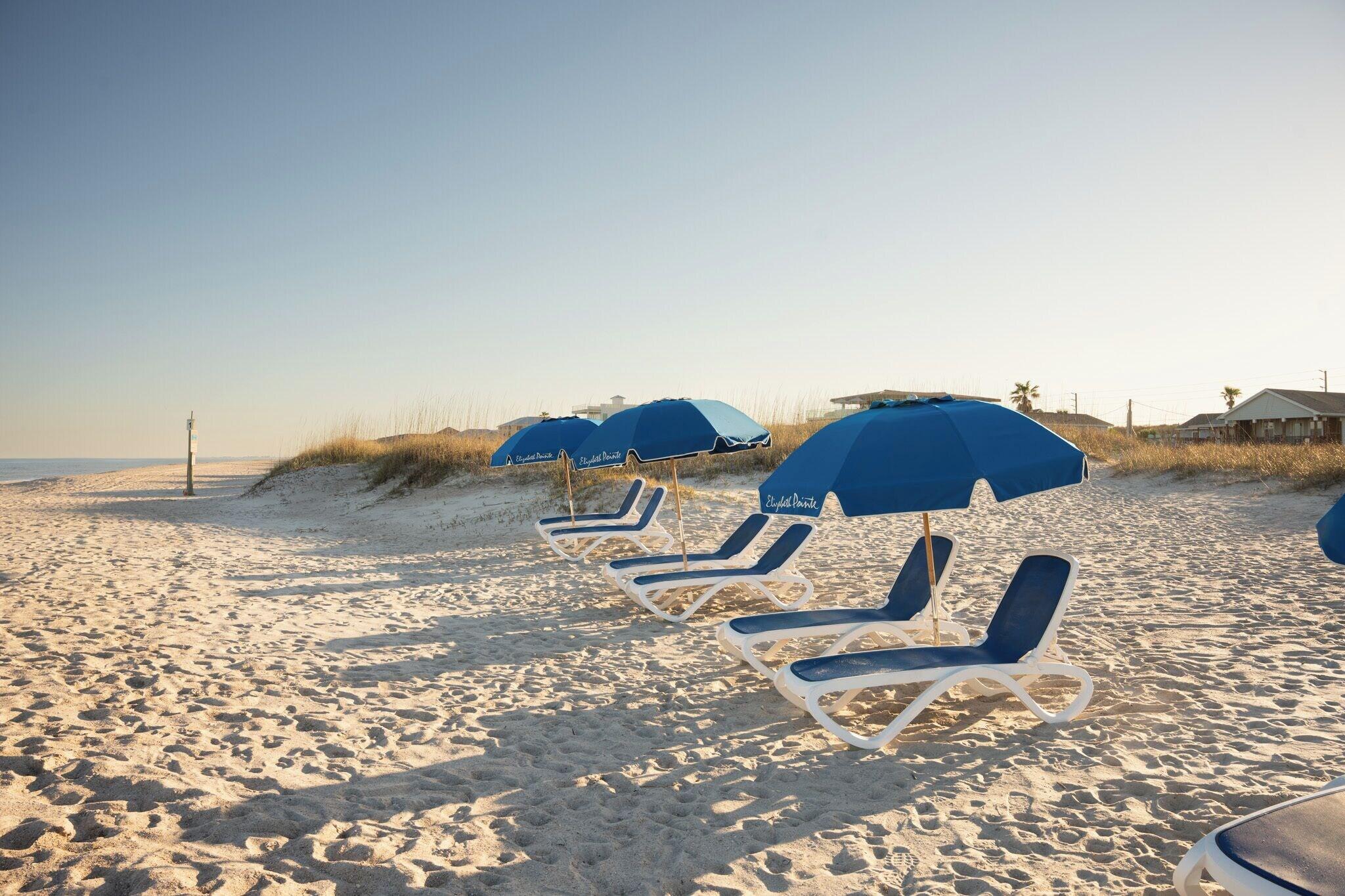 Elizabeth Pointe by null