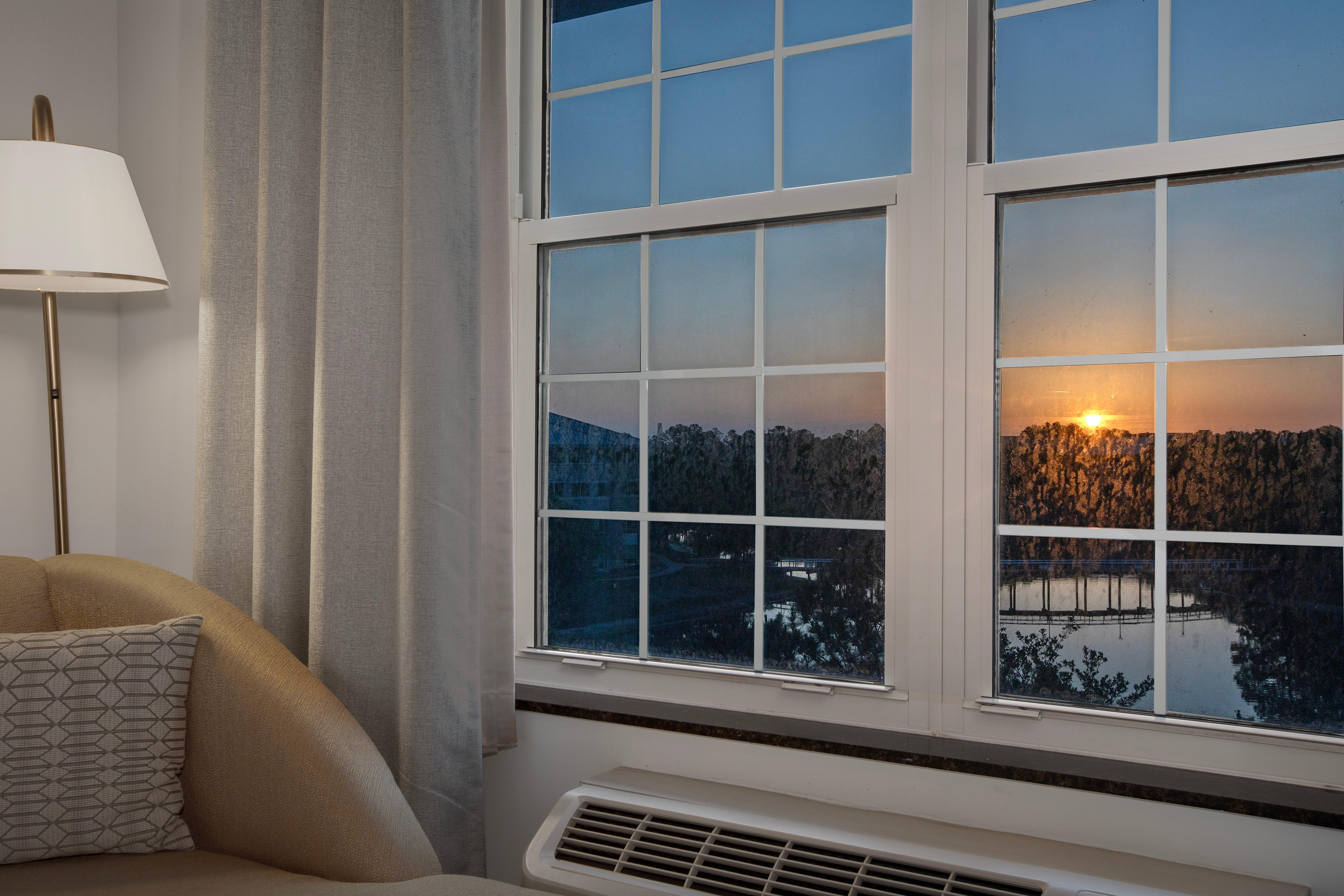Hotel Indigo Jacksonville-Deerwood Park