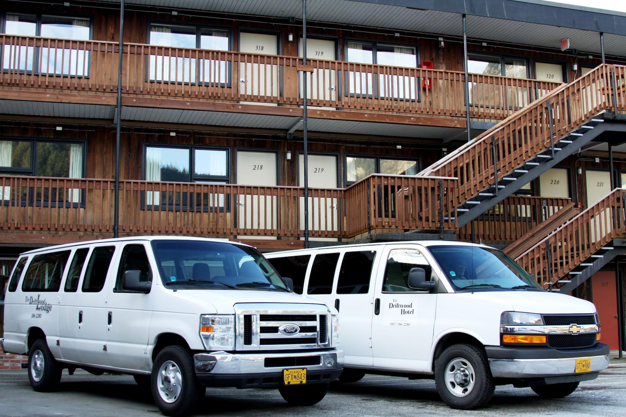 The Driftwood Lodge by null