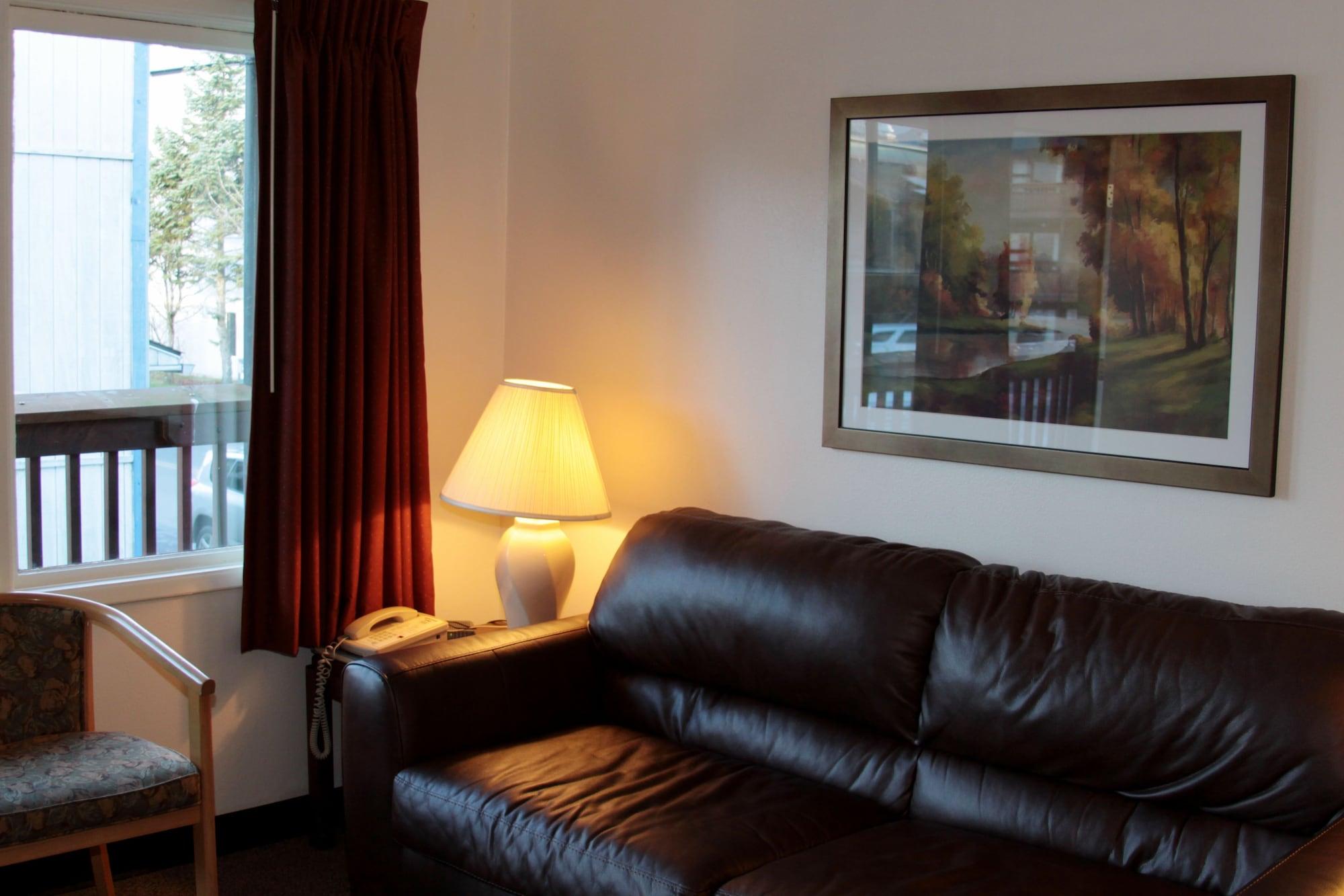 The Driftwood Lodge by null