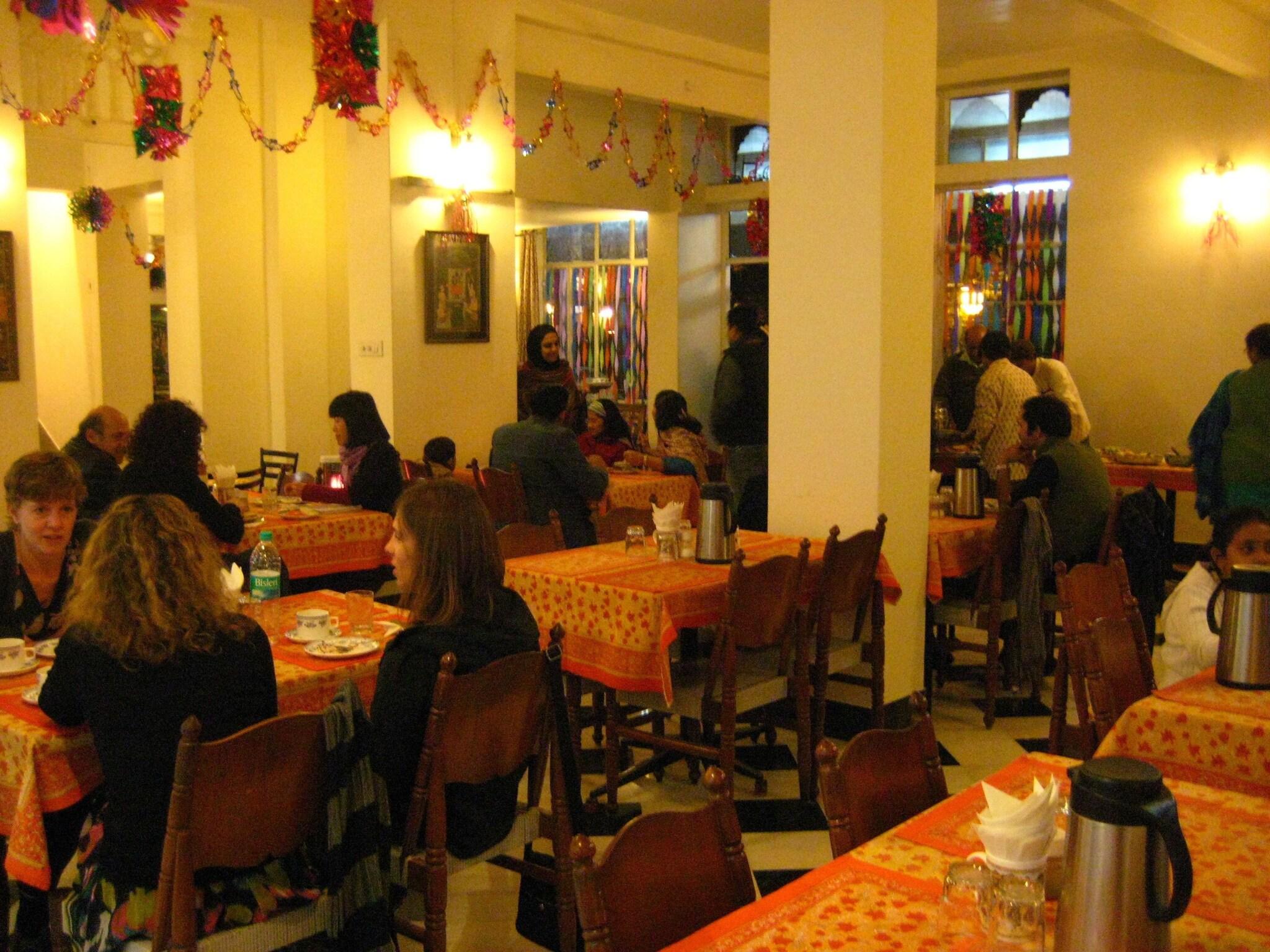 Hotel Arya Niwas by null