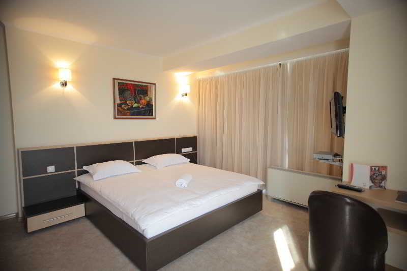 Mercure Chisinau Center Jazz Hotel by null