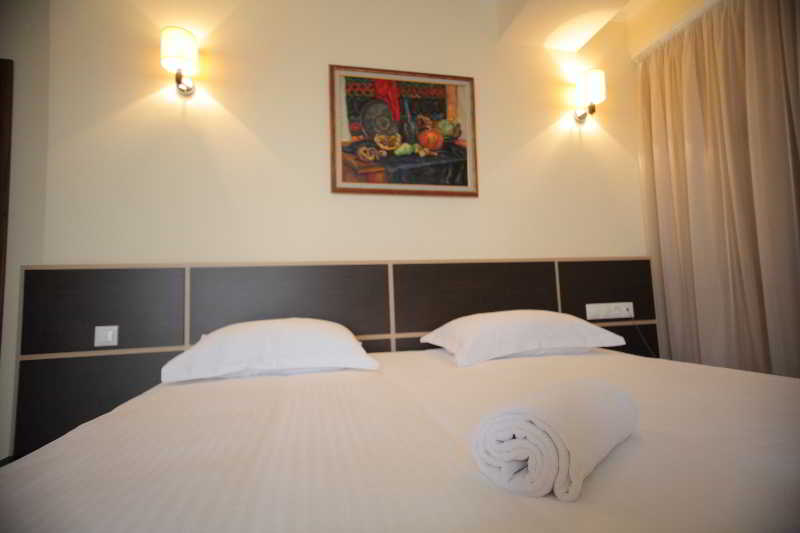 Mercure Chisinau Center Jazz Hotel by null