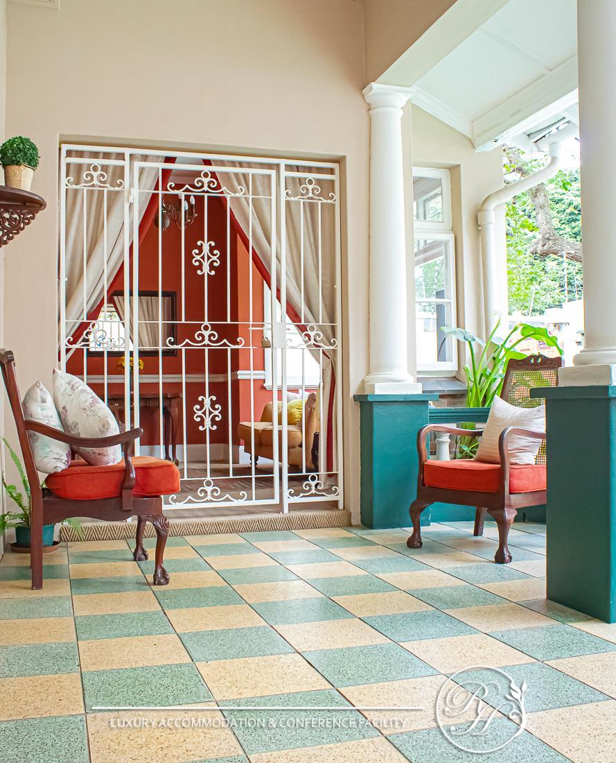 Roseland House by null