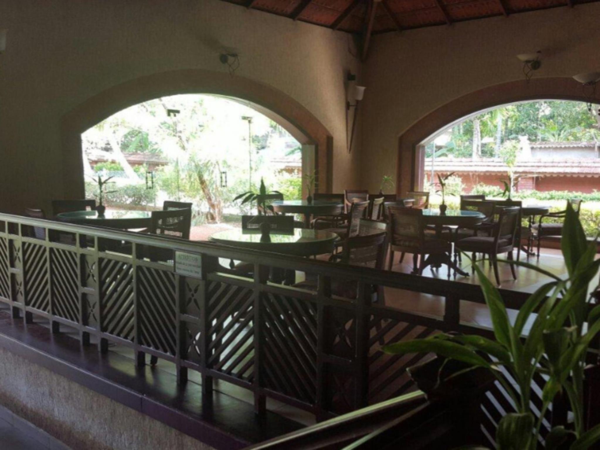 Eastend Lakesong Resort