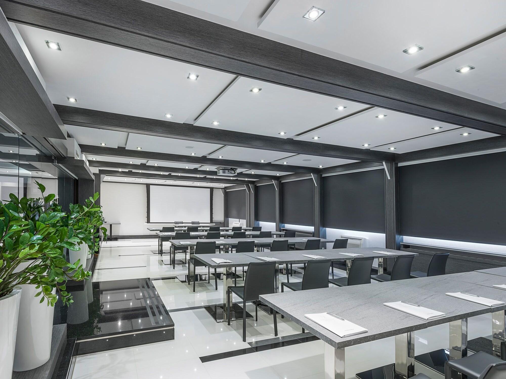 Vanilla Aparthotel by null