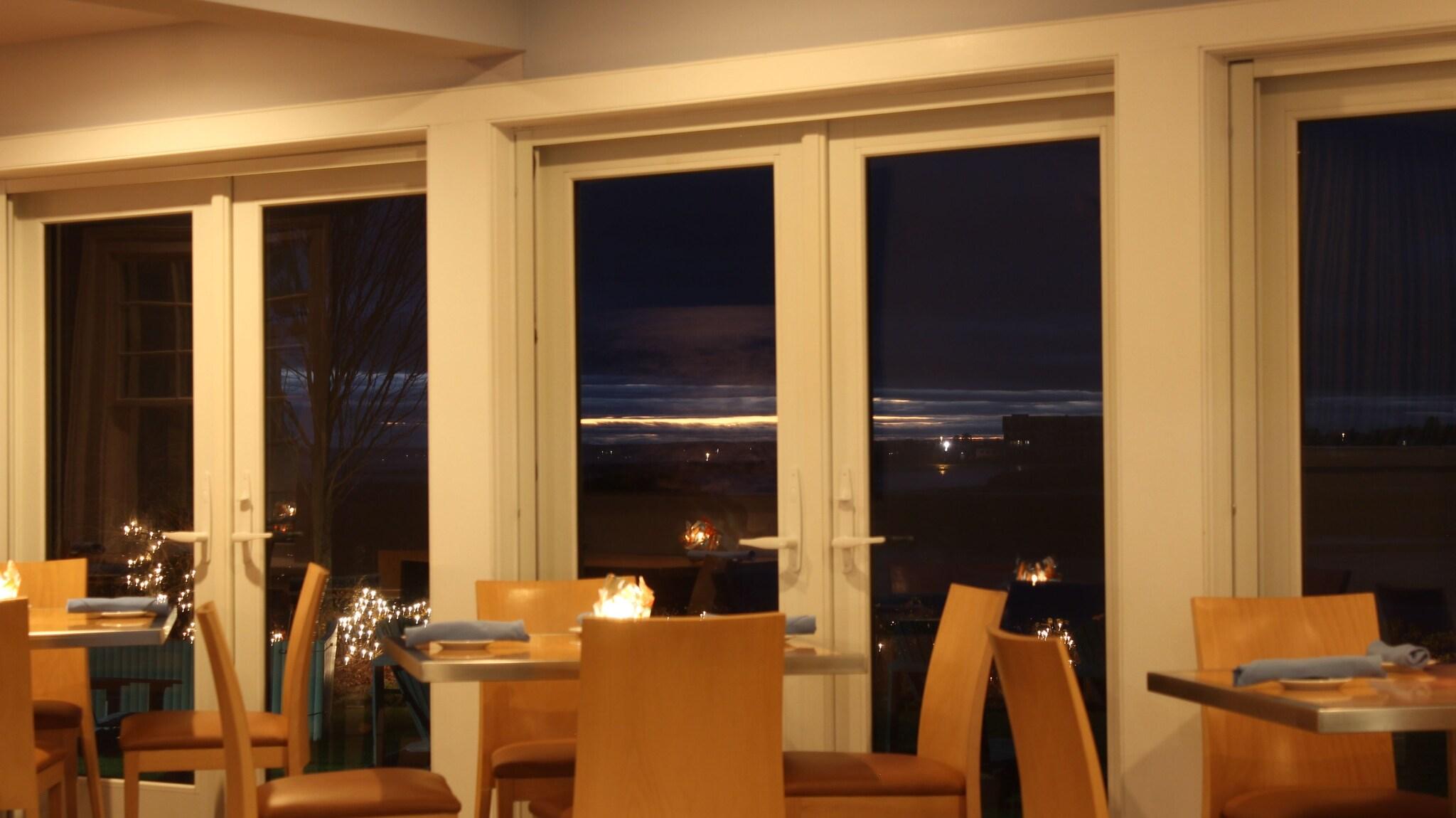 The Breakwater Inn
