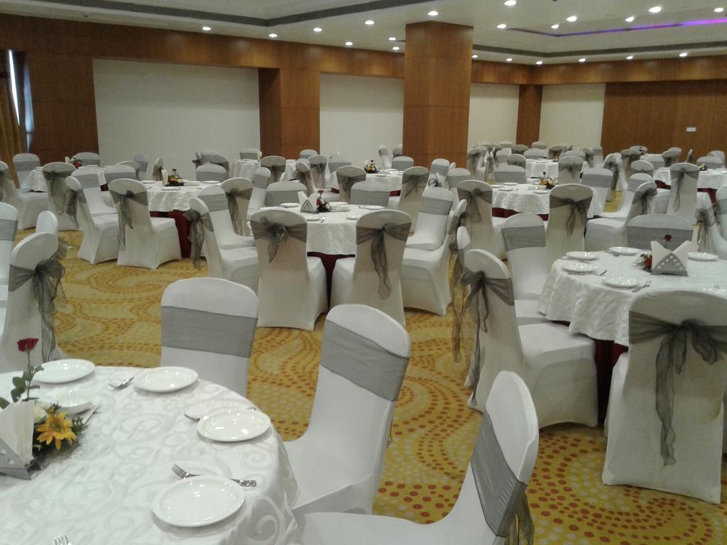 Country Inn & Suites by Radisson, Bathinda