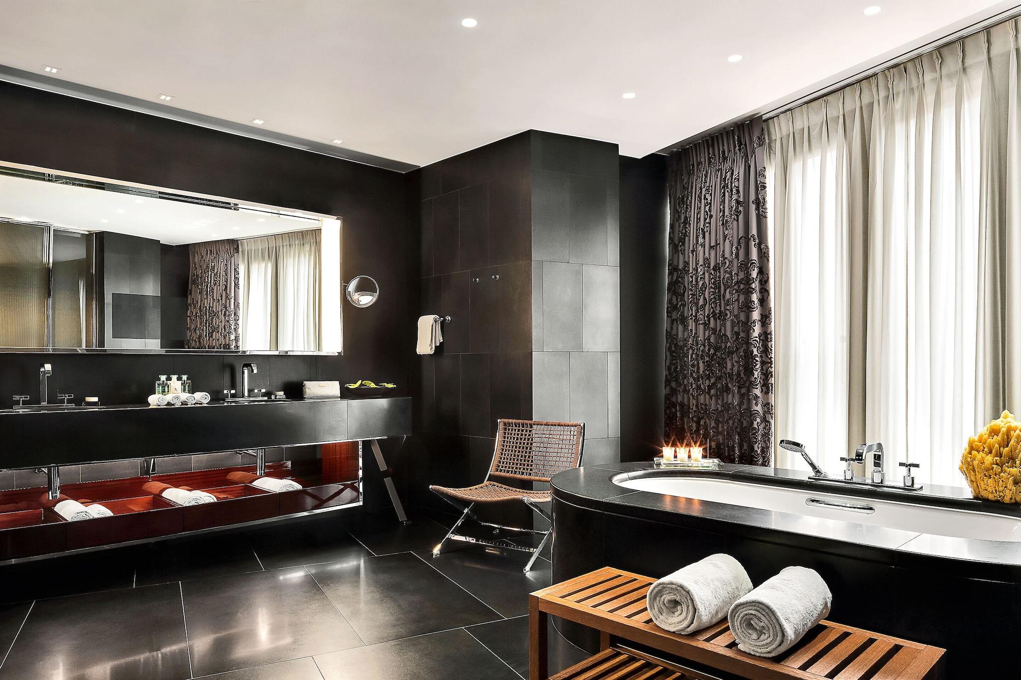 Imagem da galeria de Bulgari London