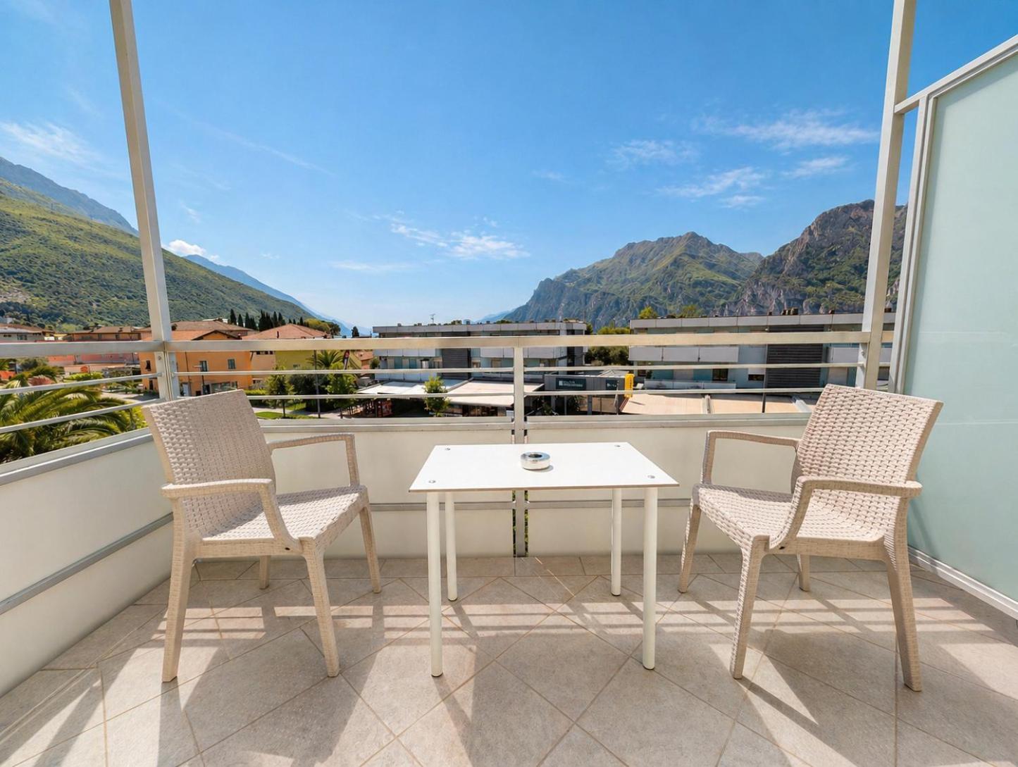 1 doppelbett oder 2 einzelbetten, balkon