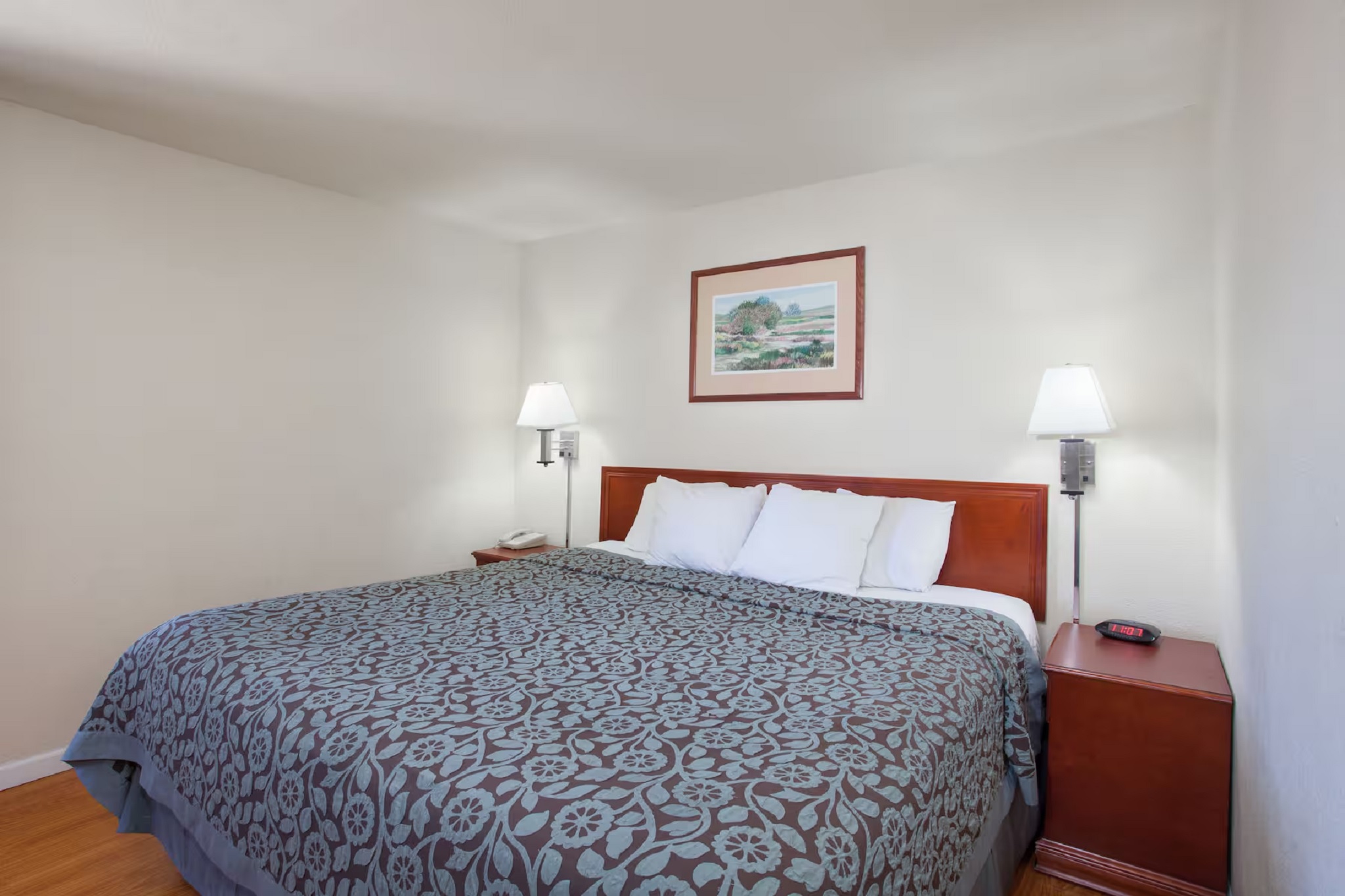 Days Inn By Wyndham Orange Anaheim