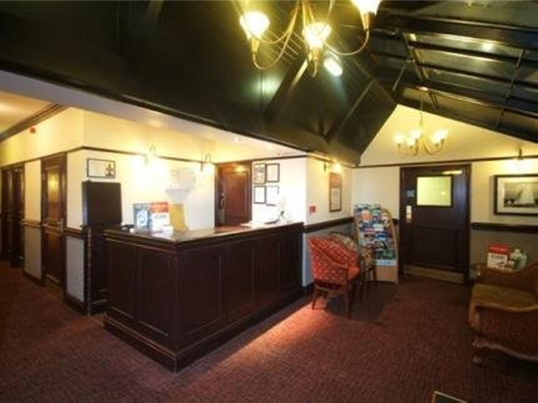 Ardencaple Hotel