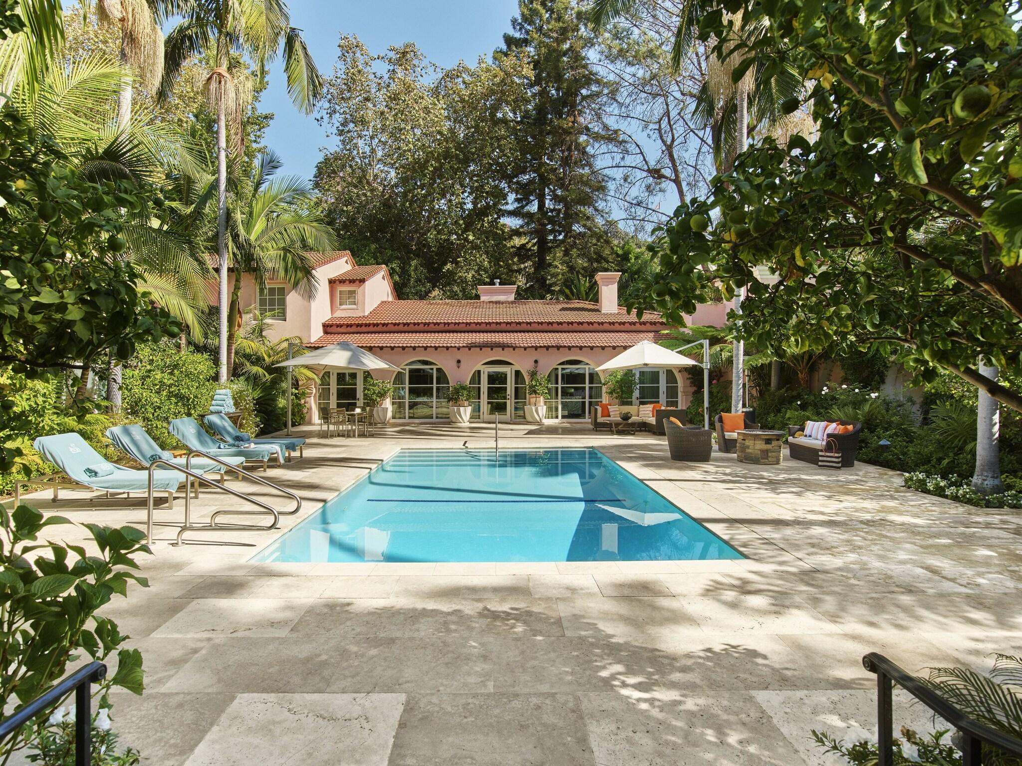 Hotel Bel-Air by null