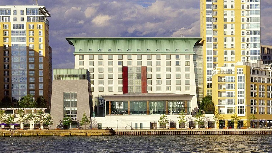 Canary Riverside Plaza Hotel image