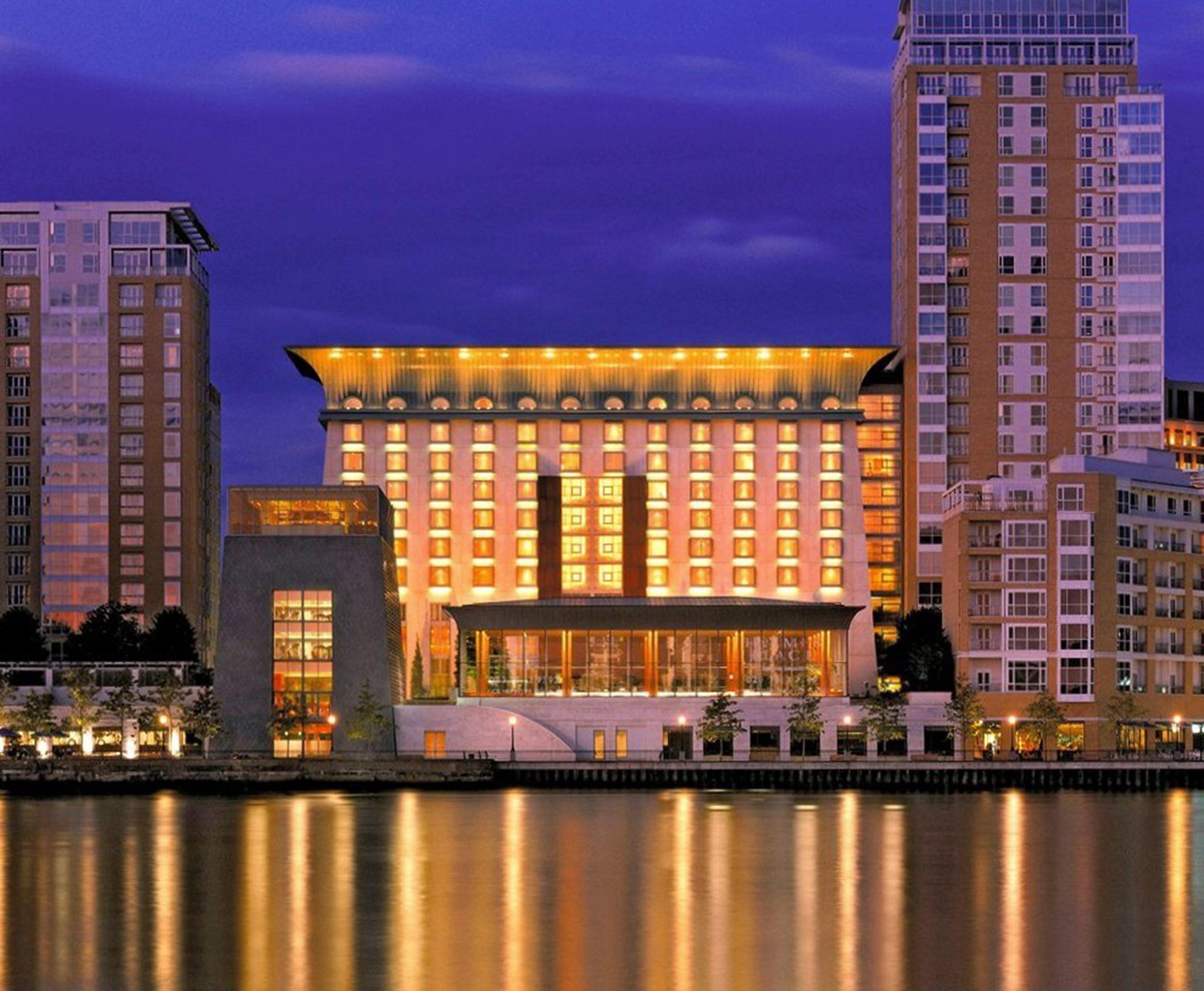 Canary Riverside Plaza London, Vignette Collection