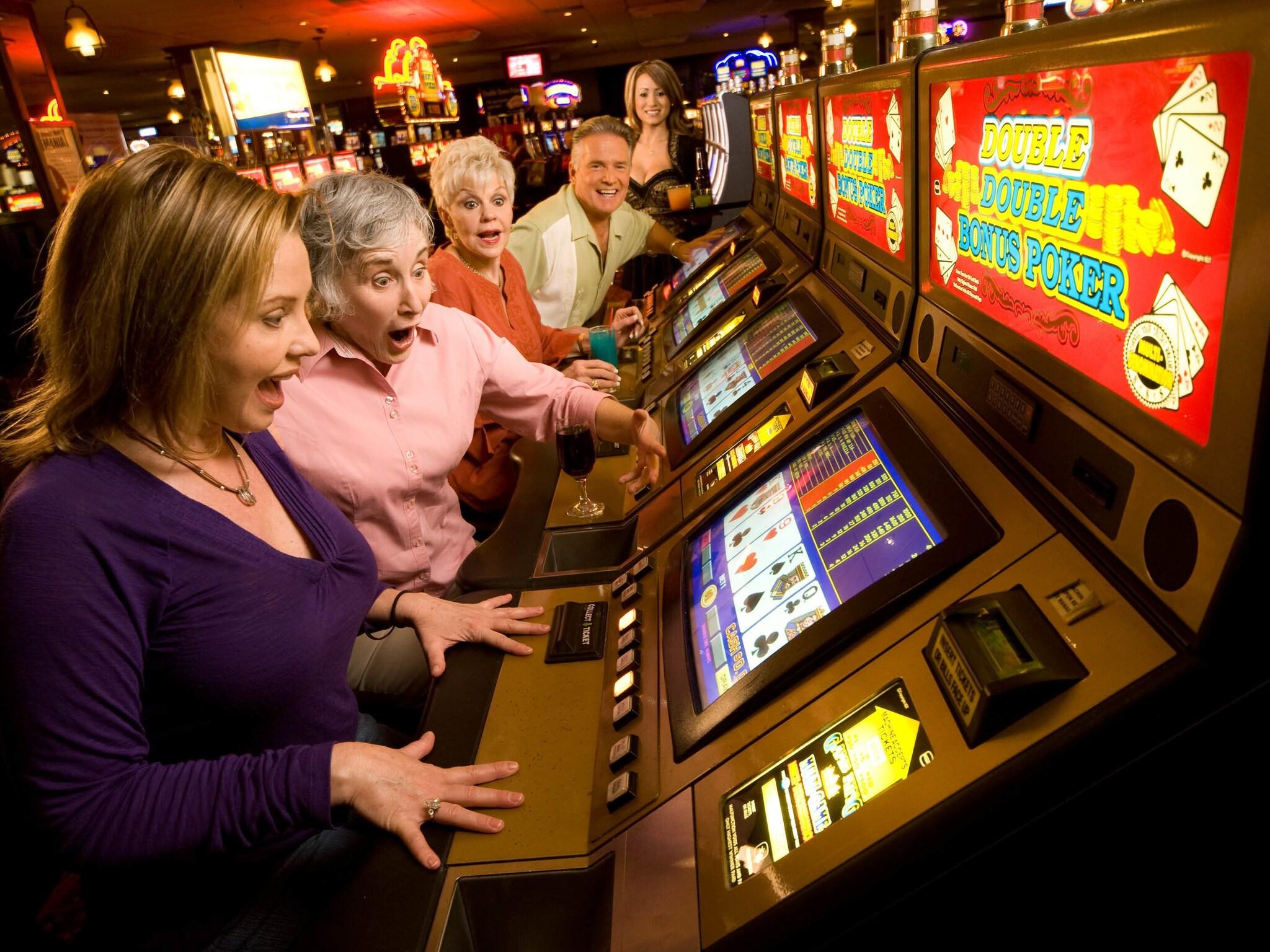 Arizona Charlies Decatur by null