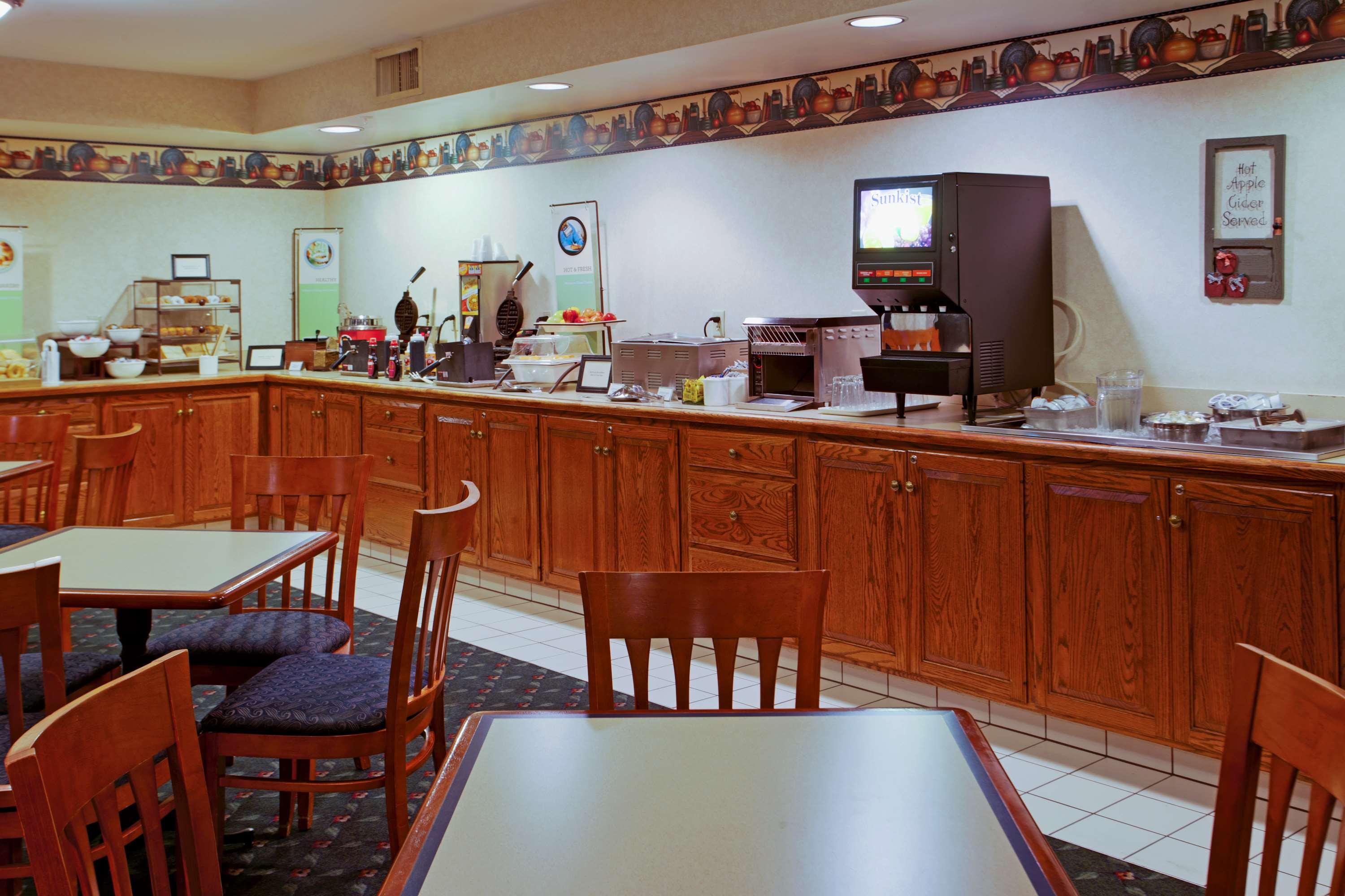 Parkview Inn & Suites, Lancaster(Amish Country) PA