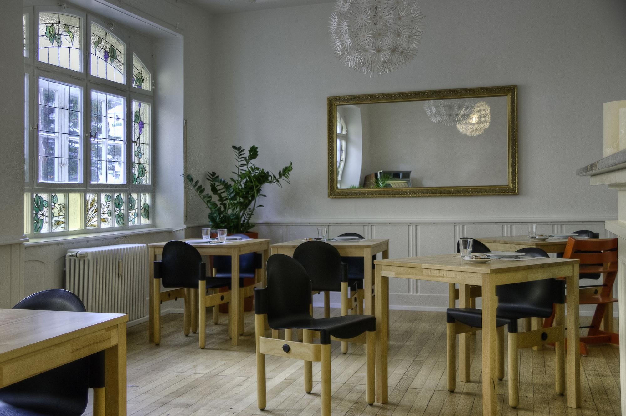 PENSIONSIEBEN Das andere Hotel