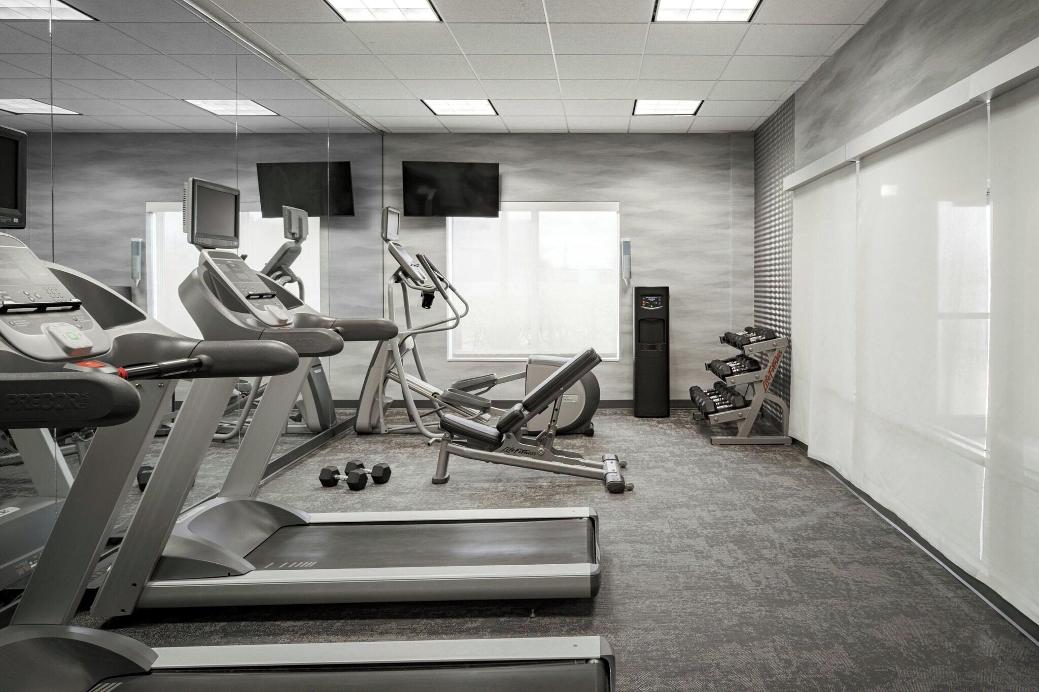 Fairfield Inn & Suites Louisville East