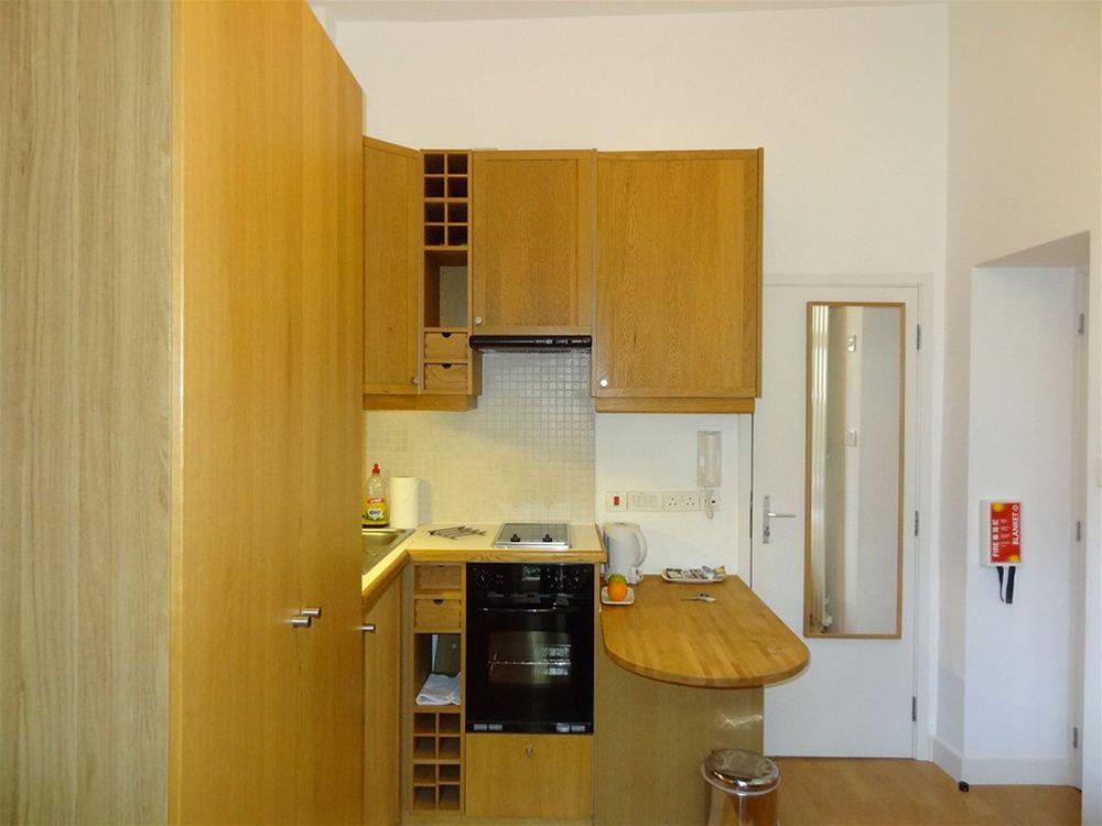 Studios 2 Let Serviced Apartments