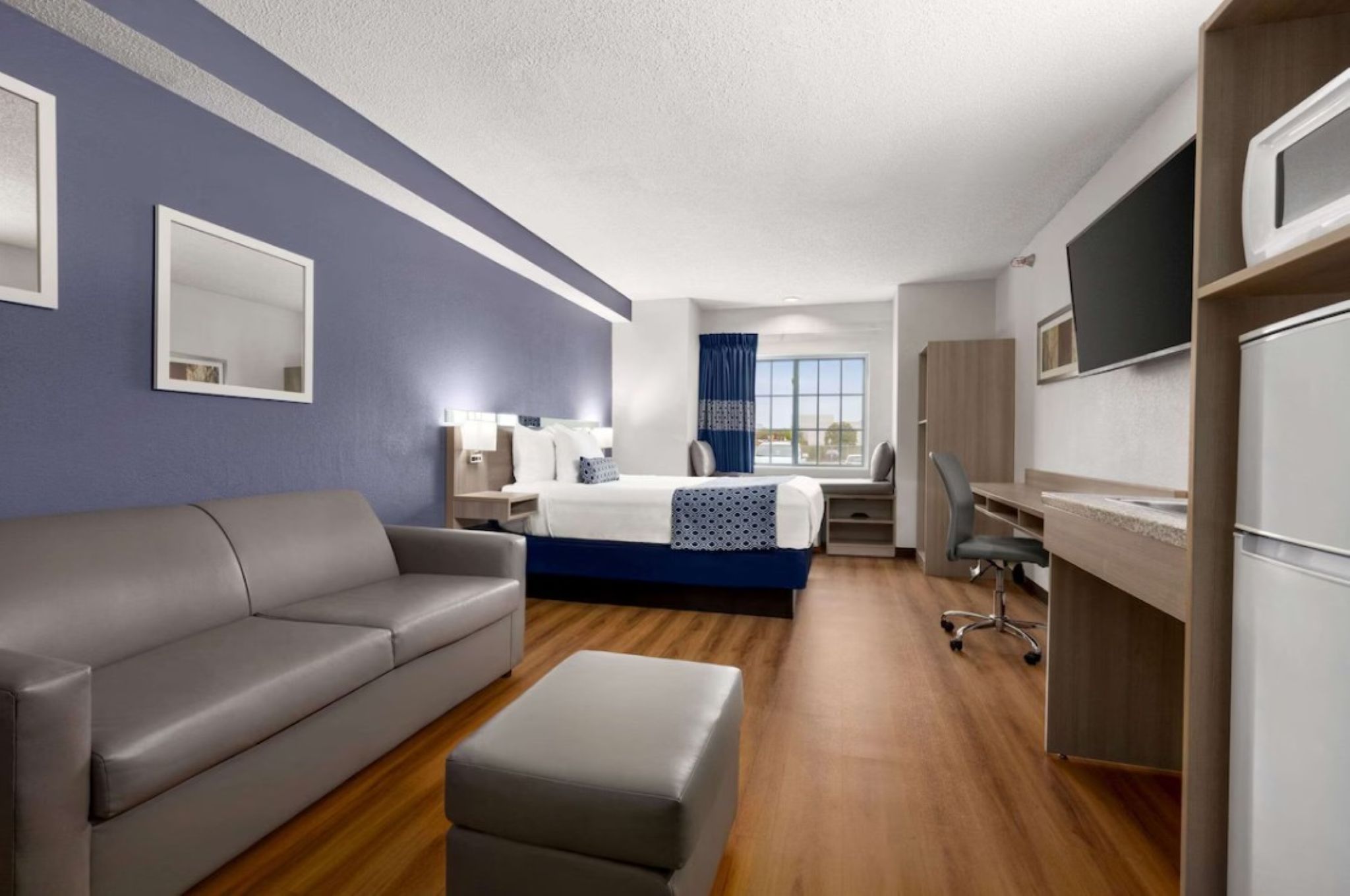 Microtel Inn & Suites By Wyndham Lincoln
