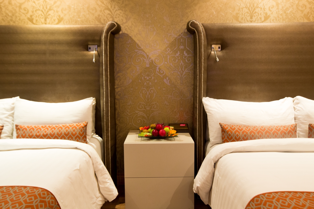 Victoria Crown Plaza Hotel by null