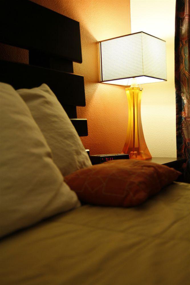 Desert Hills Motel