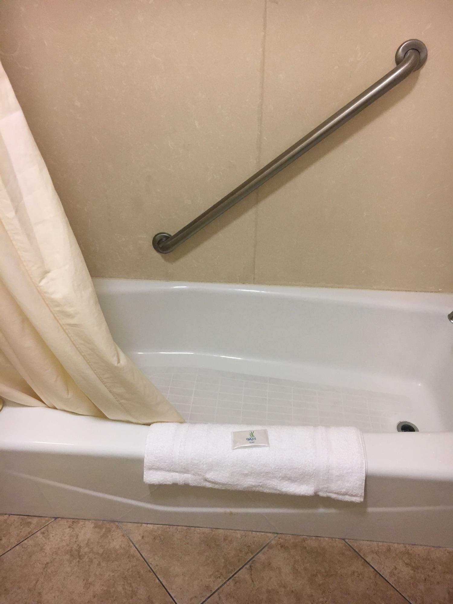 Garden Inn and Suites