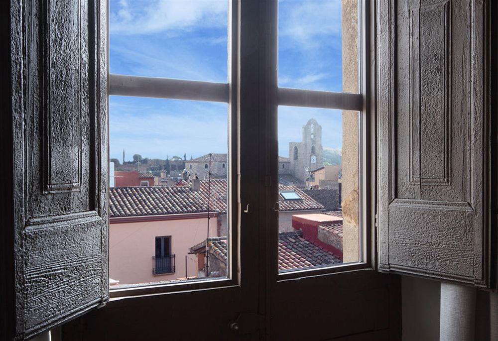 BYPILLOW Cluc Begur by null