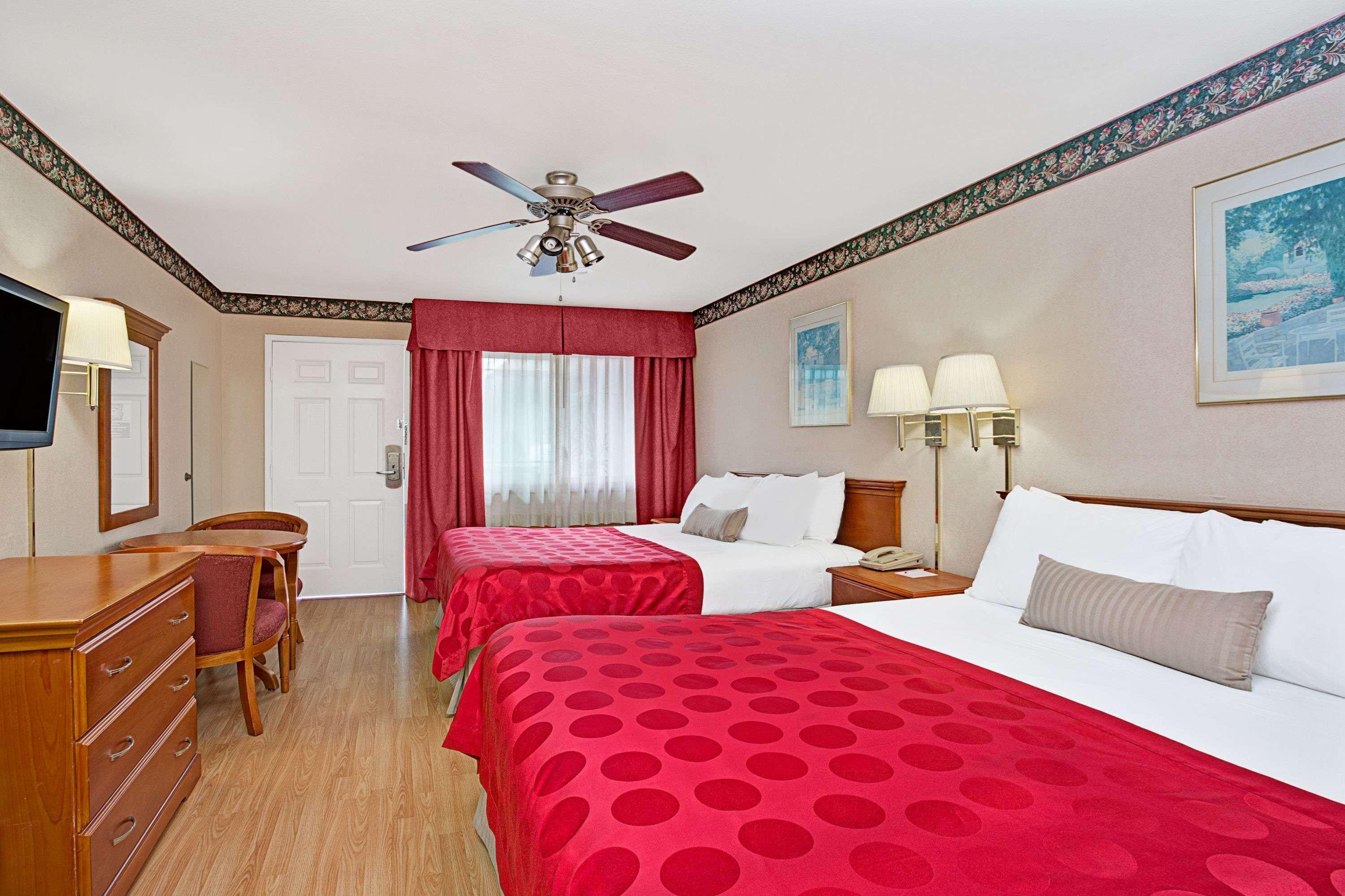 Ramada By Wyndham Redondo Beach