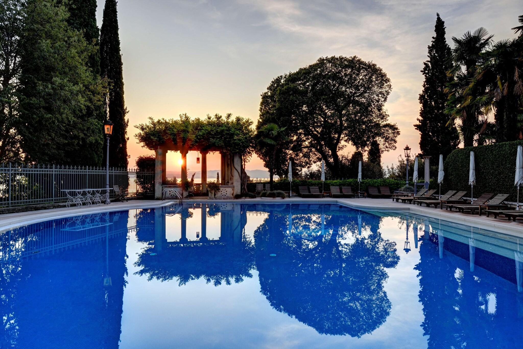 Villa Cortine by null